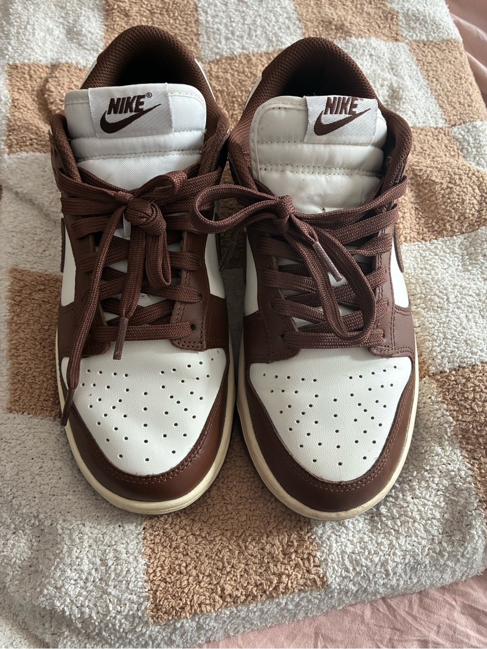 Nike Brown & White Low-Top Sneakers - Men's Casual Trainers